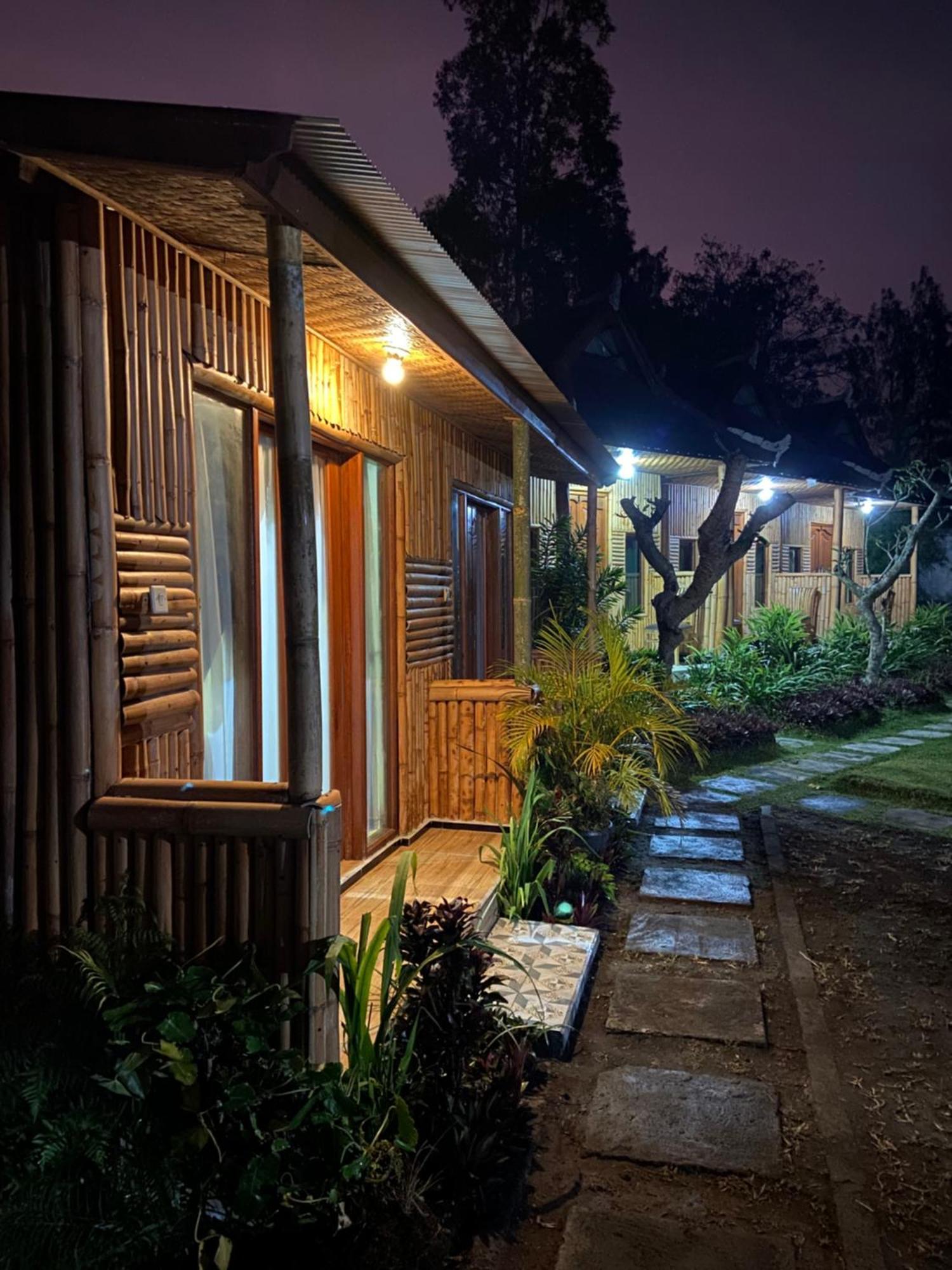 מלון Kintamani D'Yoga Bamboo House מראה חיצוני תמונה